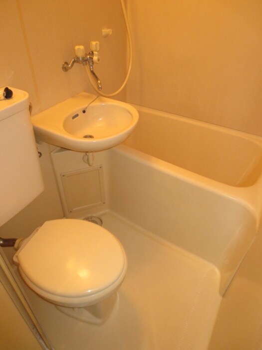 物件内観写真9　(バス／シャワールーム等)