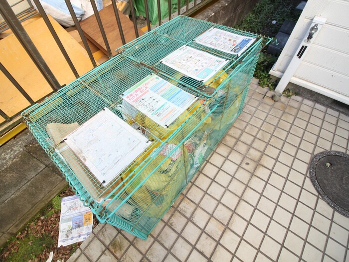 物件外観写真4　(建物設備)