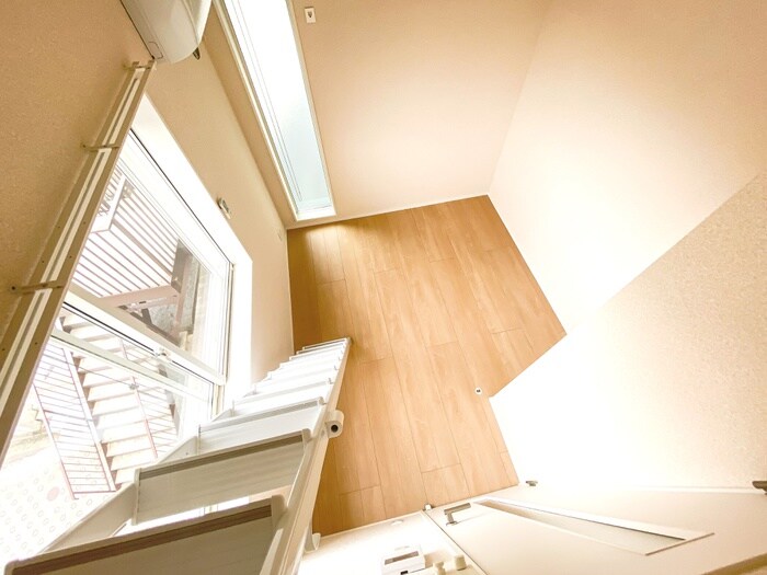 物件内観写真9　(居室)