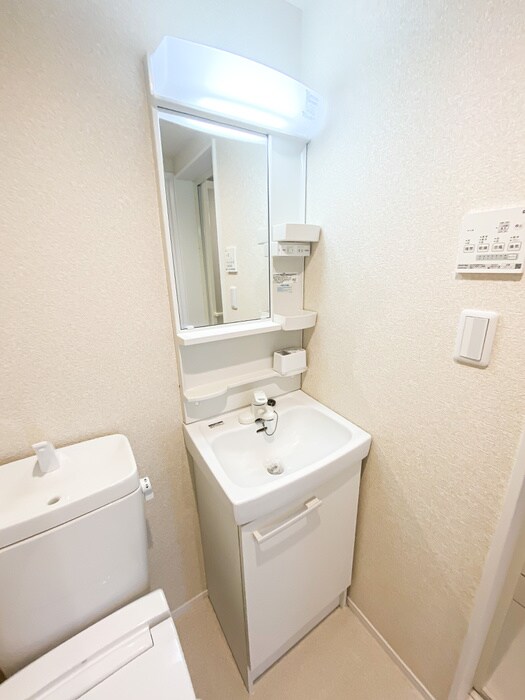 物件内観写真13　(洗面)