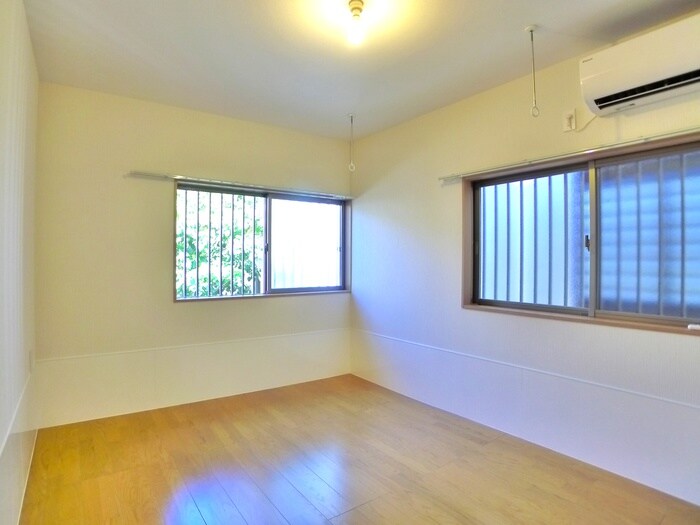 物件内観写真7　(居室)