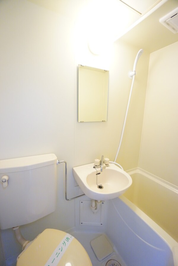 バス／シャワールーム等