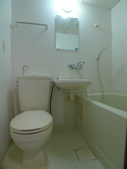 物件内観写真5　(バス／シャワールーム等)