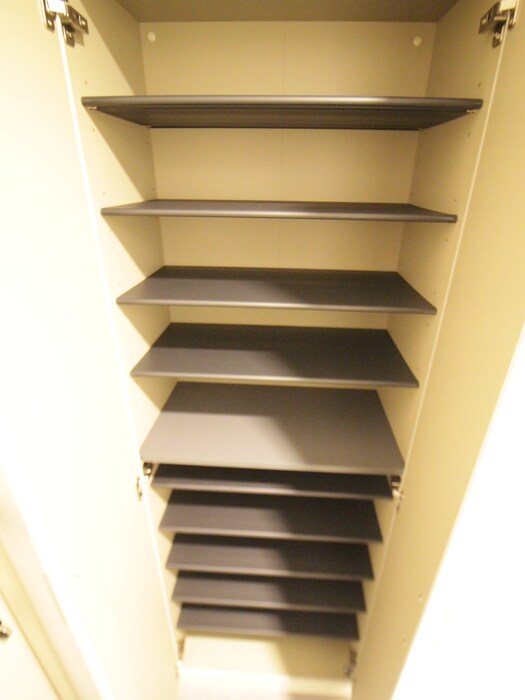 物件内観写真8　(靴箱)