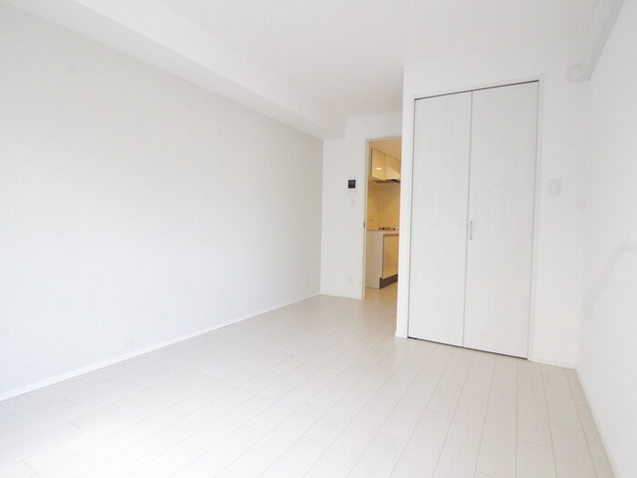 物件内観写真10　(居室)