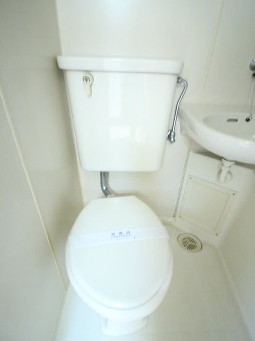 物件内観写真10　(トイレ)