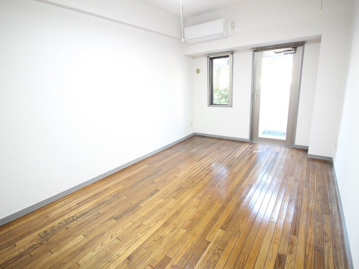 物件内観写真12　(居室)