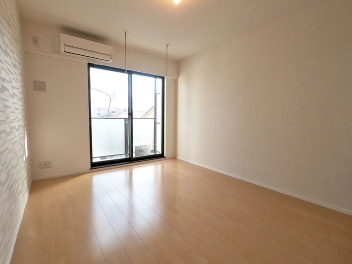 物件内観写真7　(ベランダ・バルコニー)