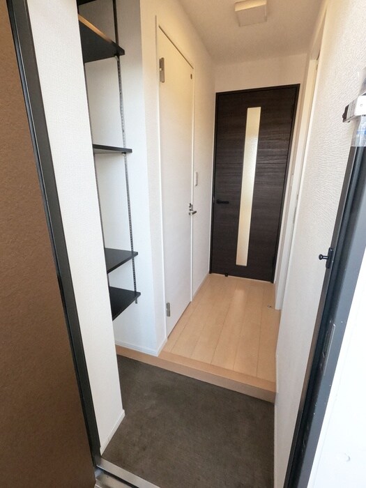 物件内観写真17　(廊下)