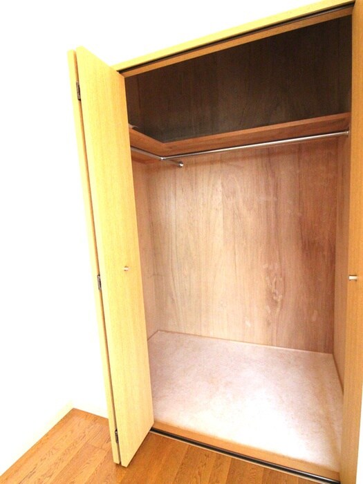 物件内観写真16　(収納)