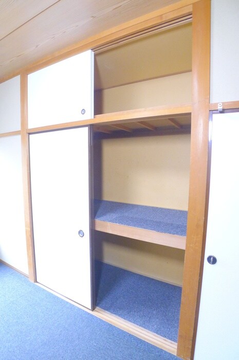 物件内観写真8　(収納)