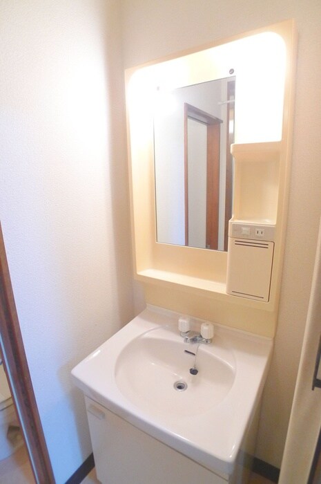 物件内観写真13　(洗面)