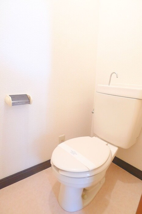 物件内観写真14　(トイレ)