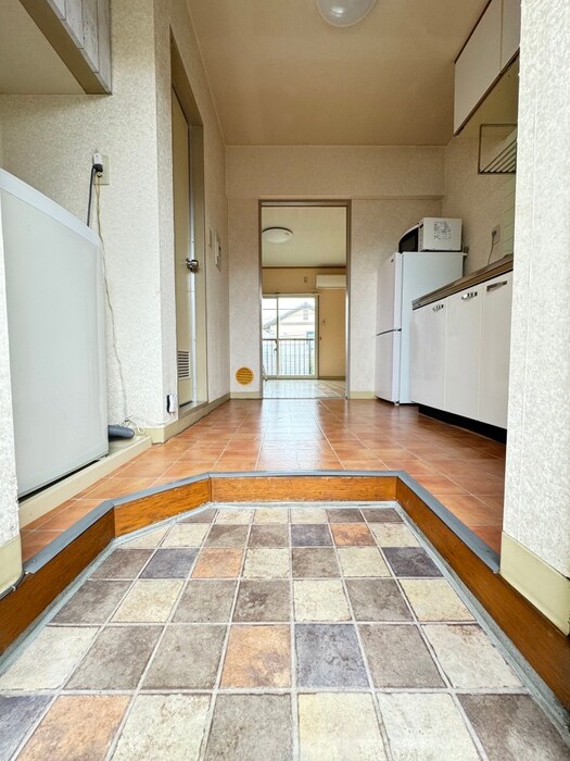 物件内観写真20　(玄関)