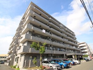 アトラクトマンショントムロ外観写真