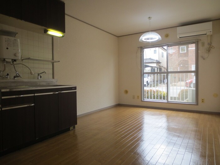 物件内観写真7　(居室)