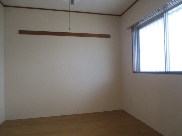 物件内観写真12　(居室)