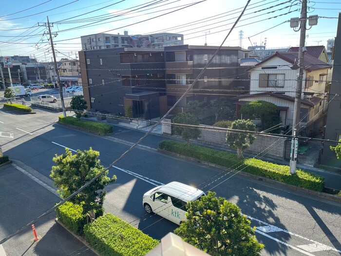 物件内観写真21　(室内からの展望)