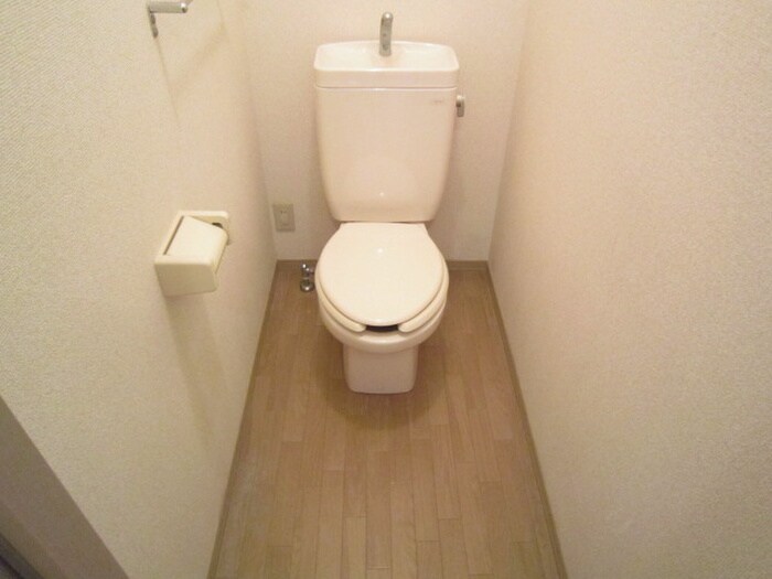 物件内観写真12　(トイレ)