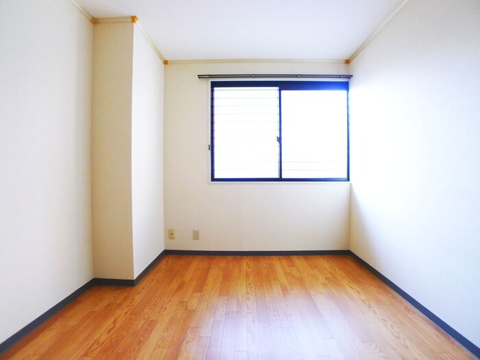 物件内観写真20　(居室)
