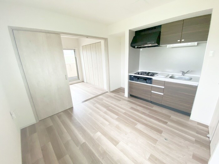 物件内観写真11　(居室)