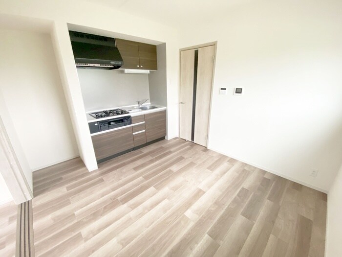 物件内観写真18　(居室)