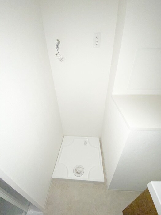 物件内観写真21　(洗濯機置場)