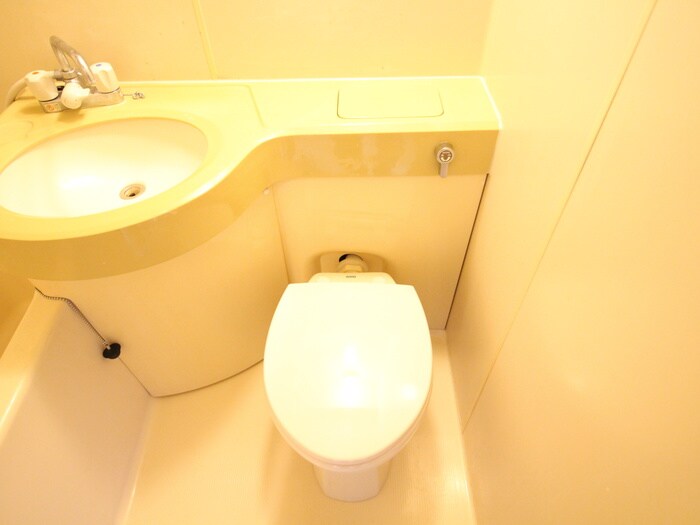 物件内観写真12　(トイレ)