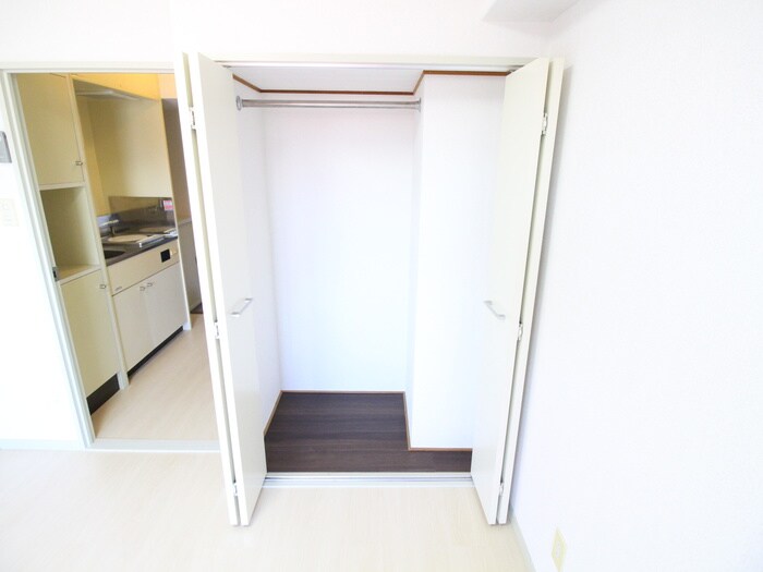 物件内観写真14　(収納)