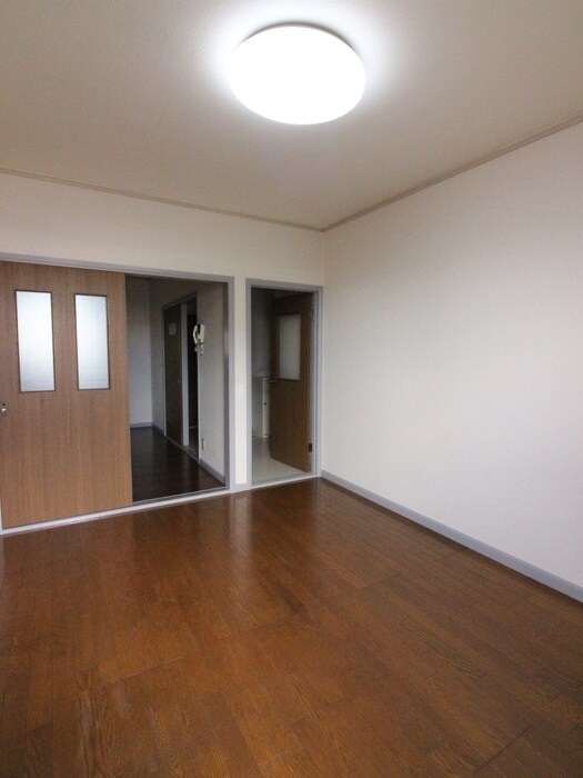 物件内観写真11　(居室)