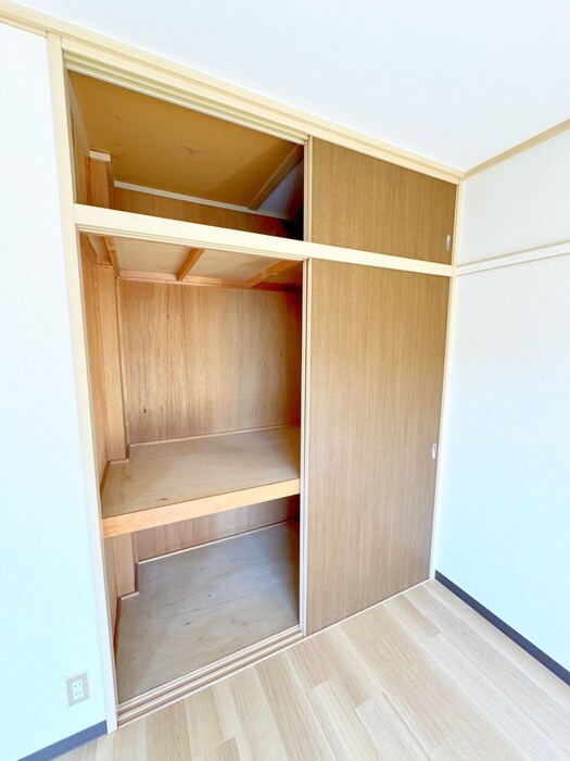 物件内観写真18　(収納)