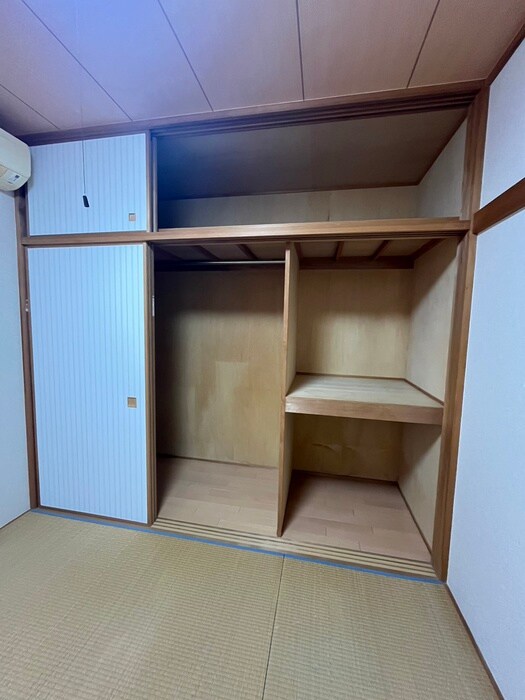 物件内観写真18　(収納)