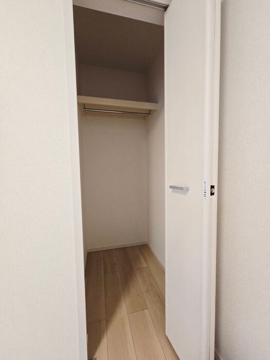 物件内観写真10　(収納)