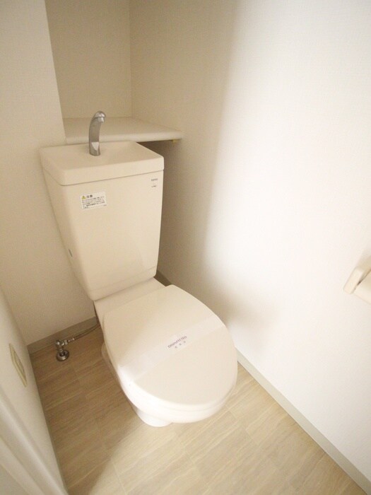 物件内観写真6　(トイレ)