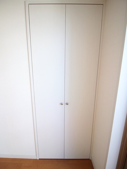 物件内観写真8　(収納)