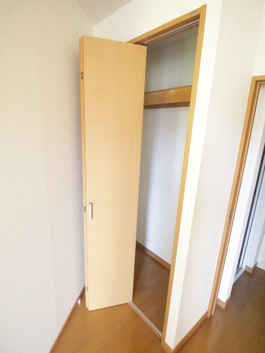 物件内観写真13　(収納)