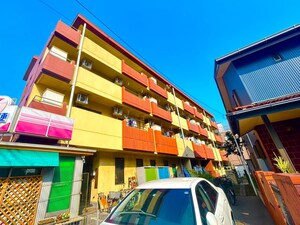 カ－サタカギ外観写真