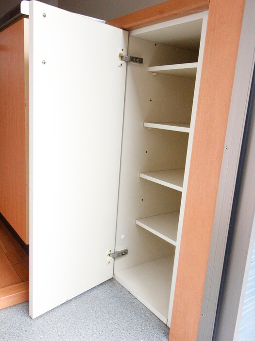 物件内観写真8　(靴箱)