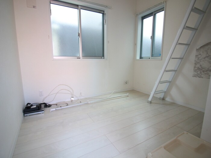 物件内観写真7　(居室)