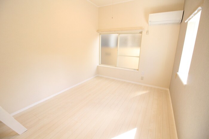 物件内観写真18　(居室)