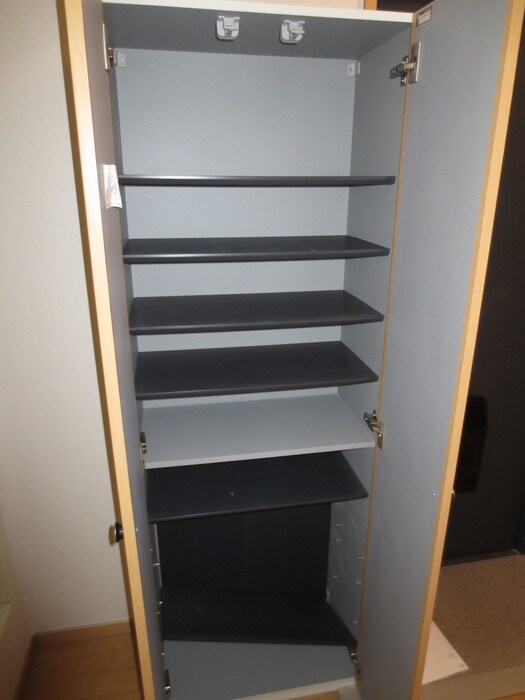 物件内観写真16　(靴箱)