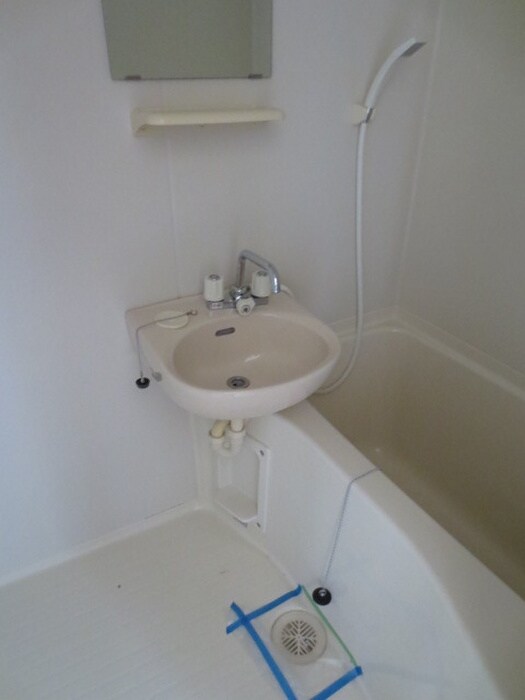 物件内観写真13　(バス／シャワールーム等)