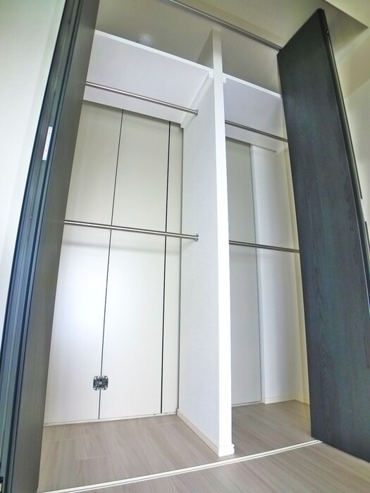 物件内観写真11　(収納)