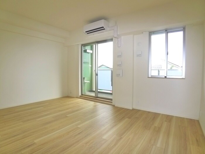 物件内観写真13　(居室)