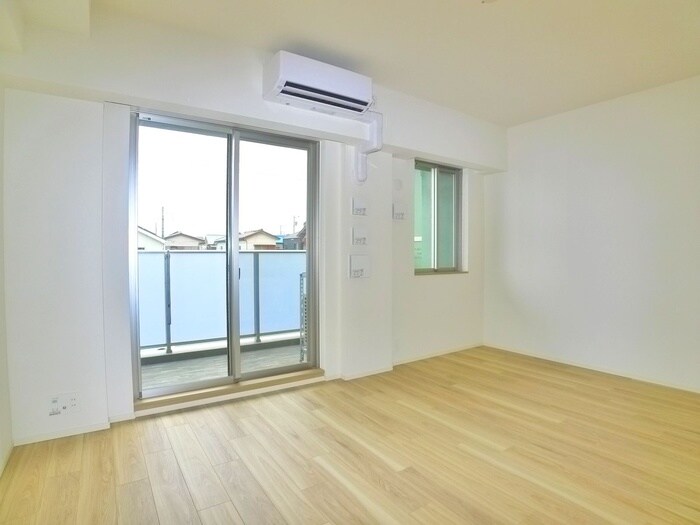 物件内観写真15　(居室)