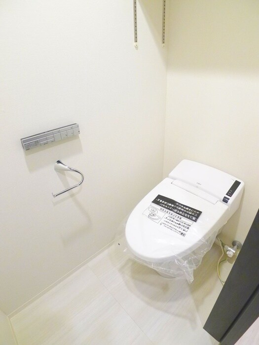 物件内観写真17　(トイレ)