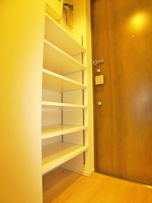 物件内観写真20　(玄関)