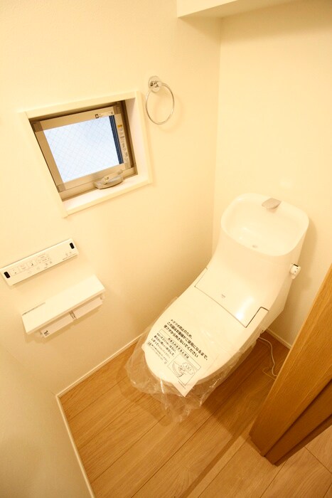 物件内観写真18　(トイレ)