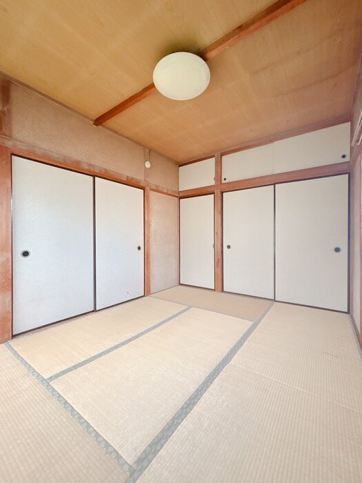 物件内観写真6　(居室)