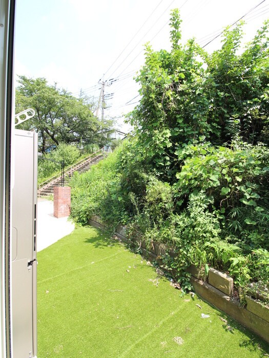 物件内観写真16　(室内からの展望)